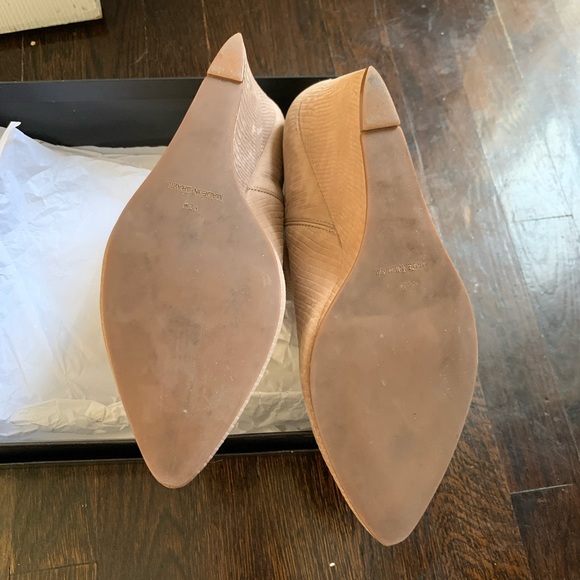 Steven Madden beige modern pointed toe ankle boots - Picture 6 of 6